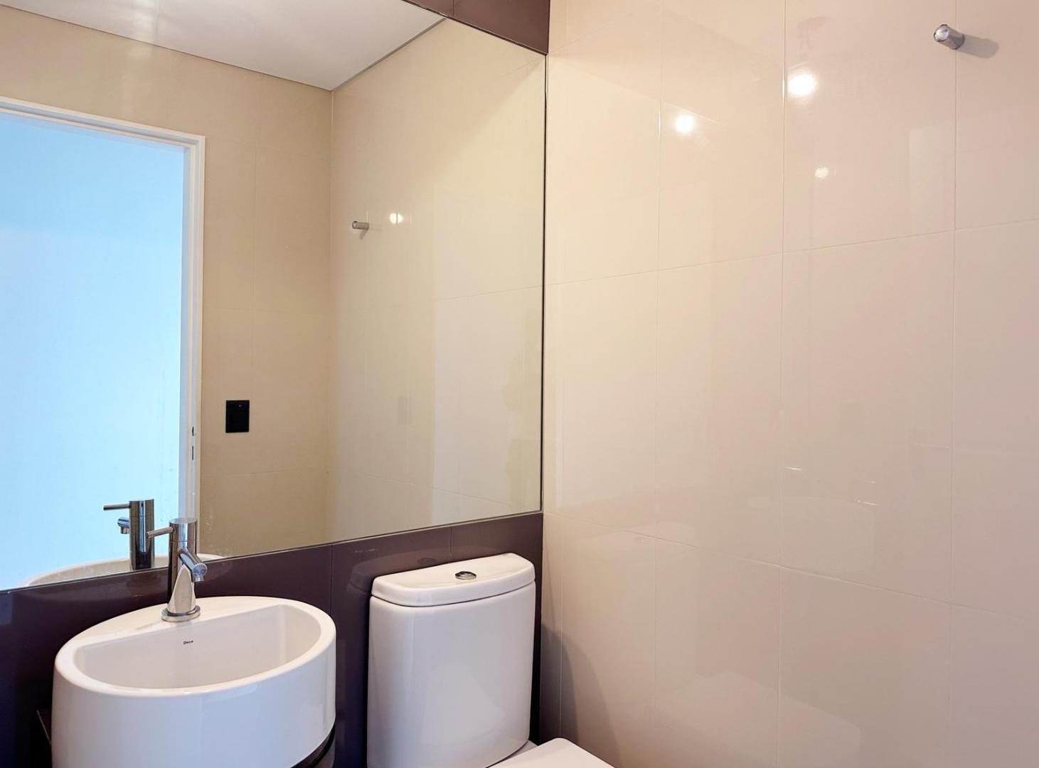 Foto de Alquiler Departamento 2 ambientes, 1 dormitorio en suite, toilette, imagen 5