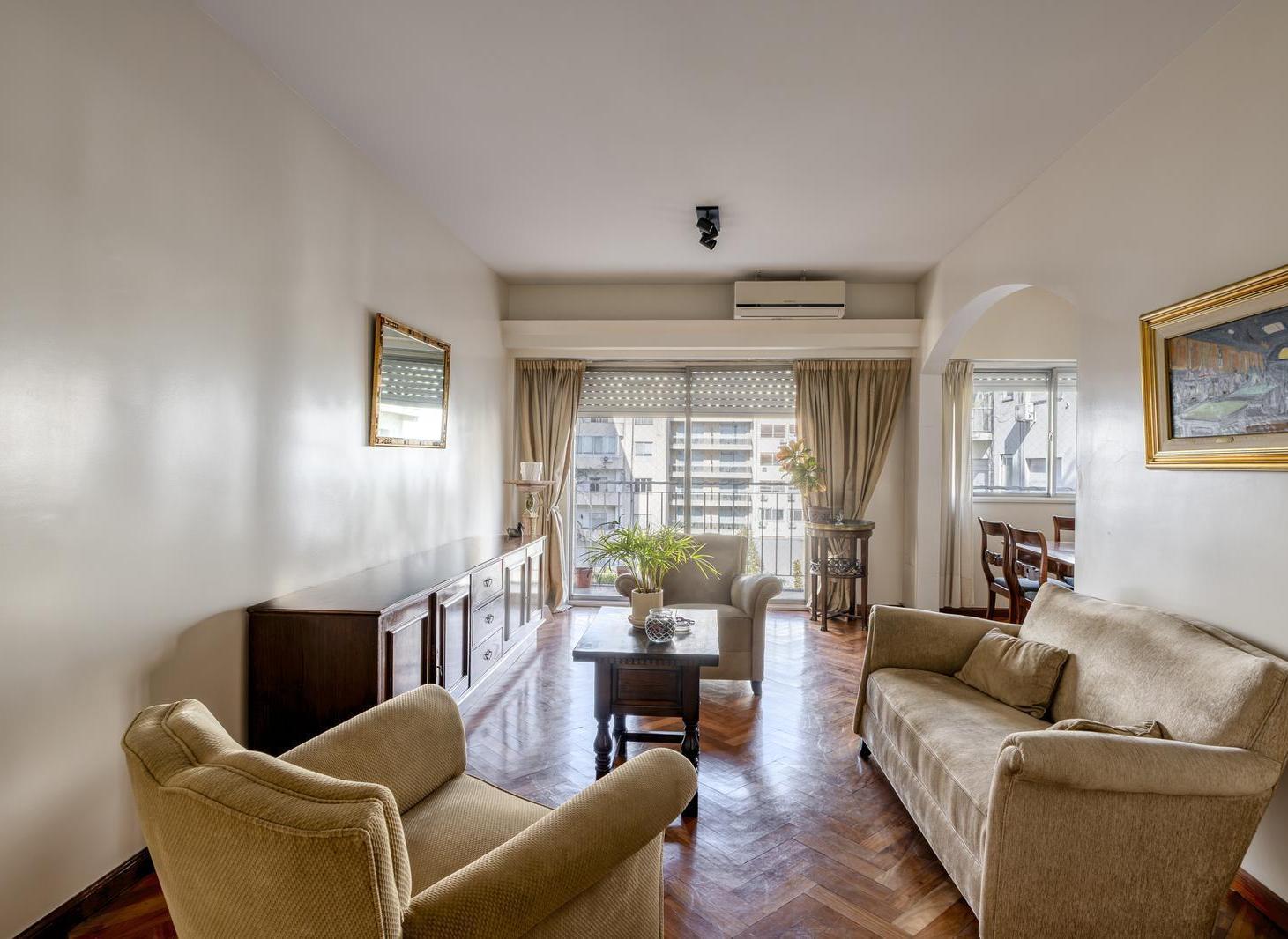 Foto de Departamento en venta en Recoleta 4 ambientes con balcón y vista, imagen 2