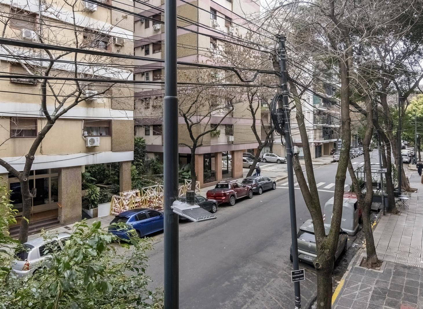 Foto de Venta Departamento 4 Ambientes al Frente con Balcón, Patio y 2 Cocheras, imagen 4