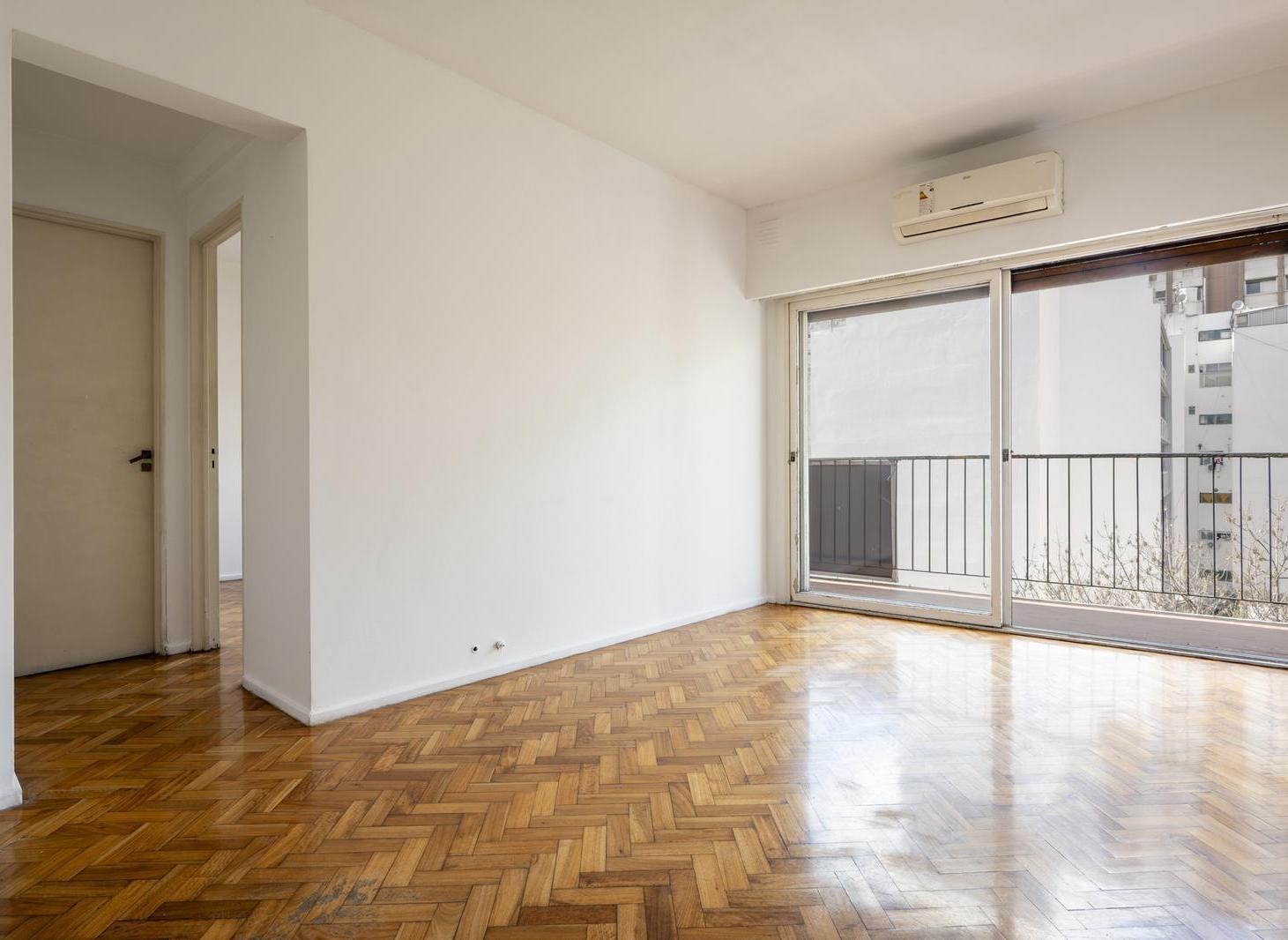 Foto de Venta Departamento 2 ambientes al frente, piso alto, balcón corrido y, imagen 4