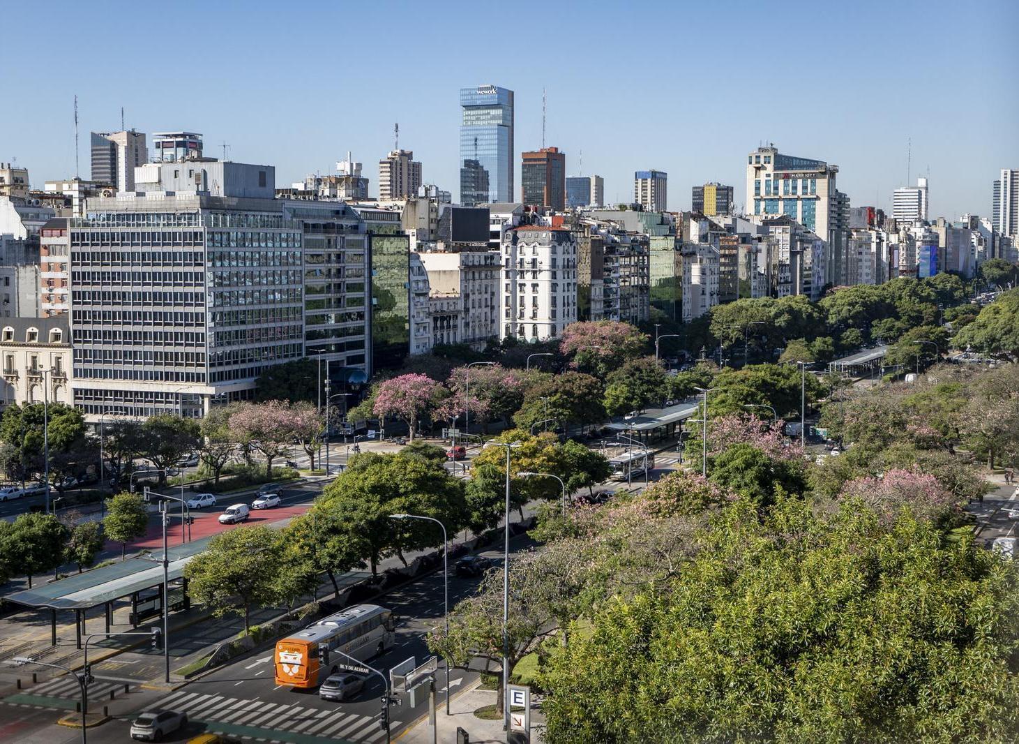 Foto de Departamento renovado en Venta, 3 dormitorios, vista abierta y muy, imagen 4