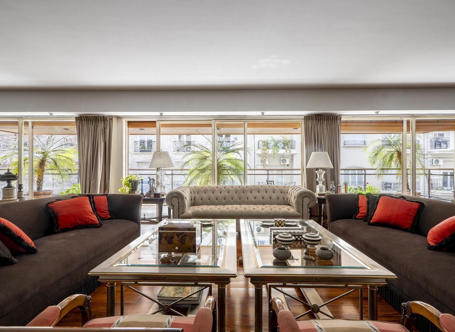 Foto de Venta Departamento de categoría en Recoleta. Piso luminoso de 7, imagen 2