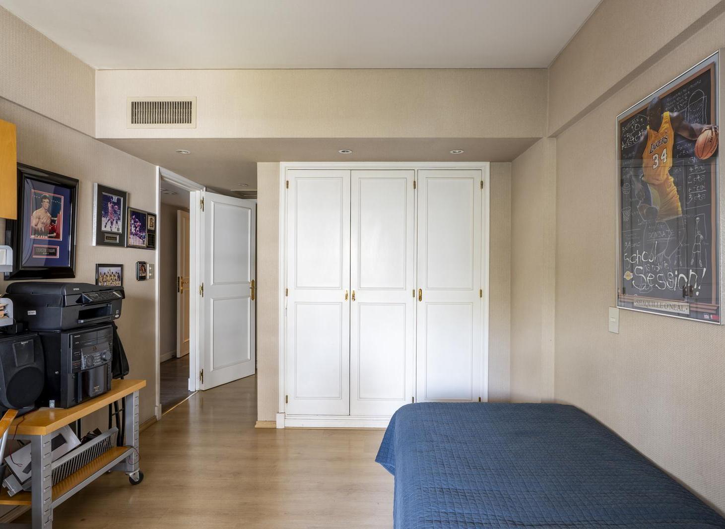 Foto de Venta Departamento de categoría en Recoleta. Piso luminoso de 7, imagen 5