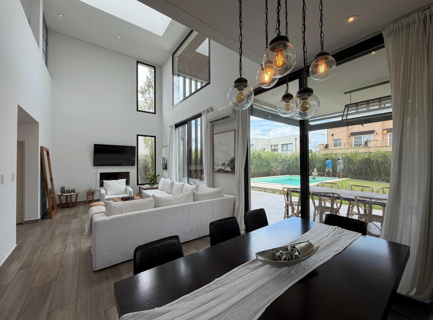 Foto de Casa en Venta 5 ambientes Los Castaños Nordelta, imagen 1