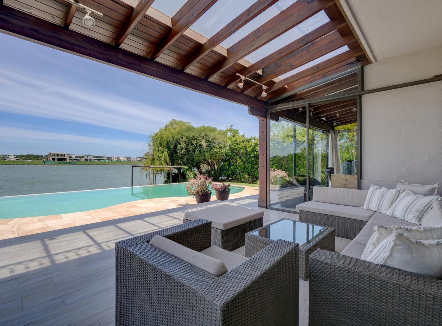 Foto de Casa en VENTA Barrio La Isla, Nordelta, imagen 1