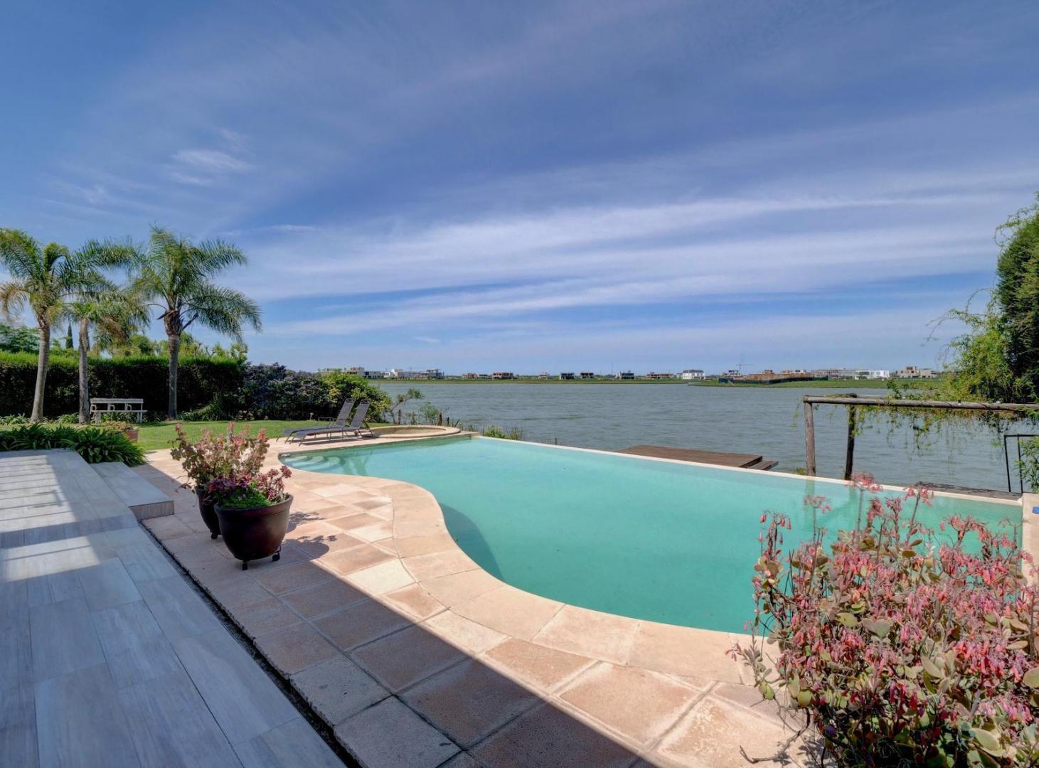 Foto de Casa en VENTA Barrio La Isla, Nordelta, imagen 3