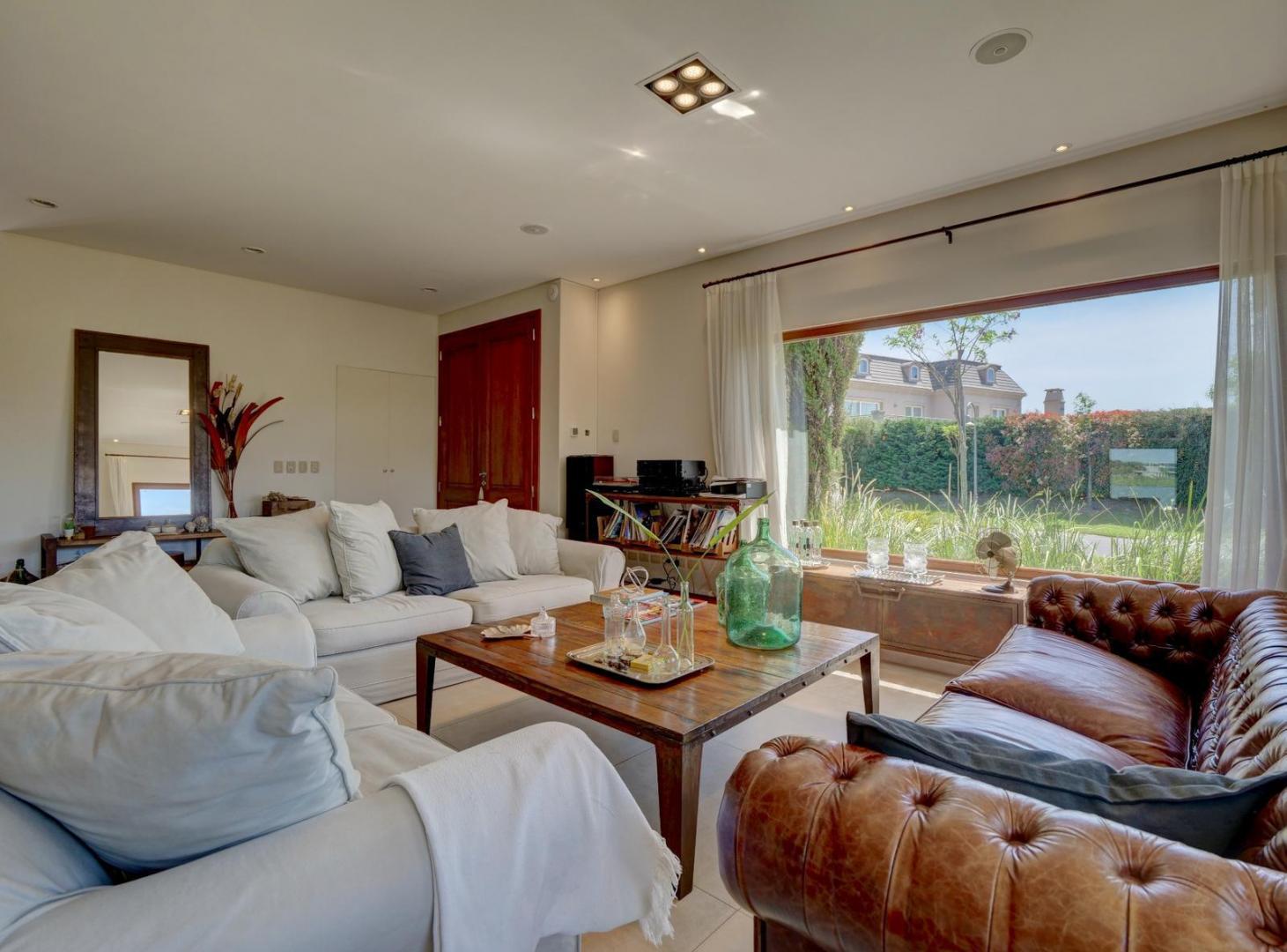 Foto de Casa en VENTA Barrio La Isla, Nordelta, imagen 4