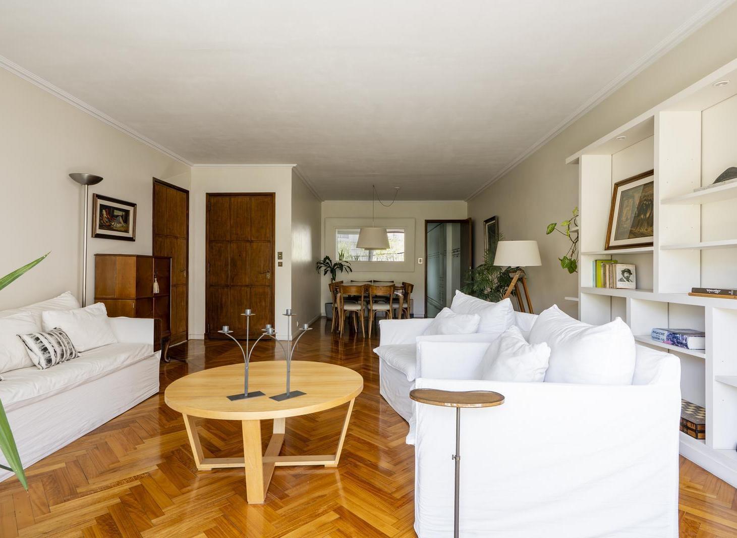Foto de Departamento 4 ambientes, en venta. Piso alto, balcón corrido y cochera, imagen 4