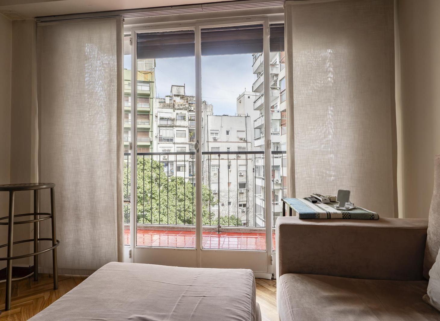 Foto de Venta Departamento de 3 ambientes con balcón al contrafrente en Recoleta, imagen 4
