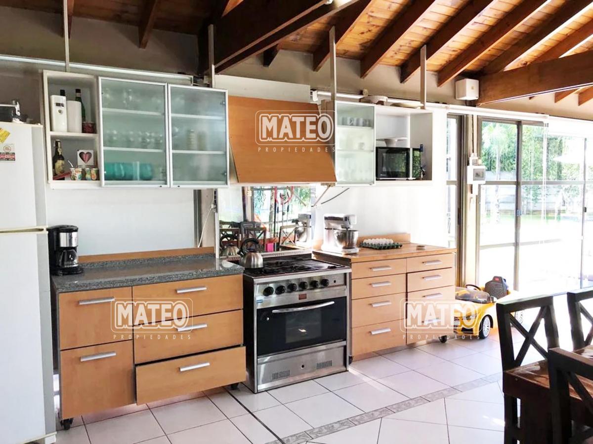 Amplio Terreno 1.840 m². 5