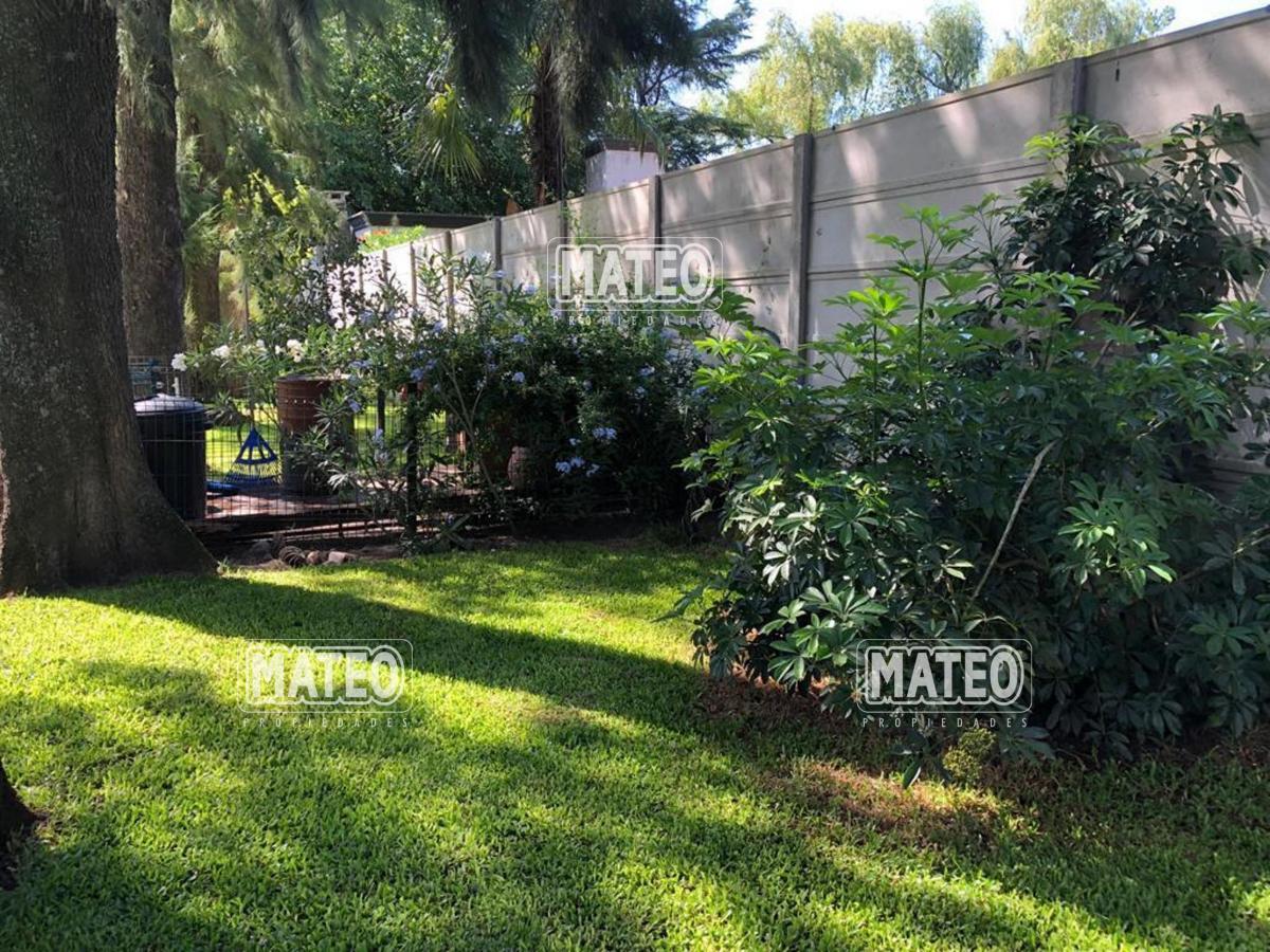 Amplio Terreno 1.840 m². 4