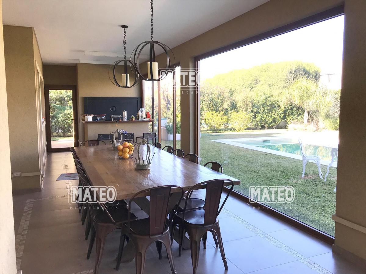 Foto de 4 DORMITORIOS / ESTUDIO / QUINCHO CERRADO, imagen 4