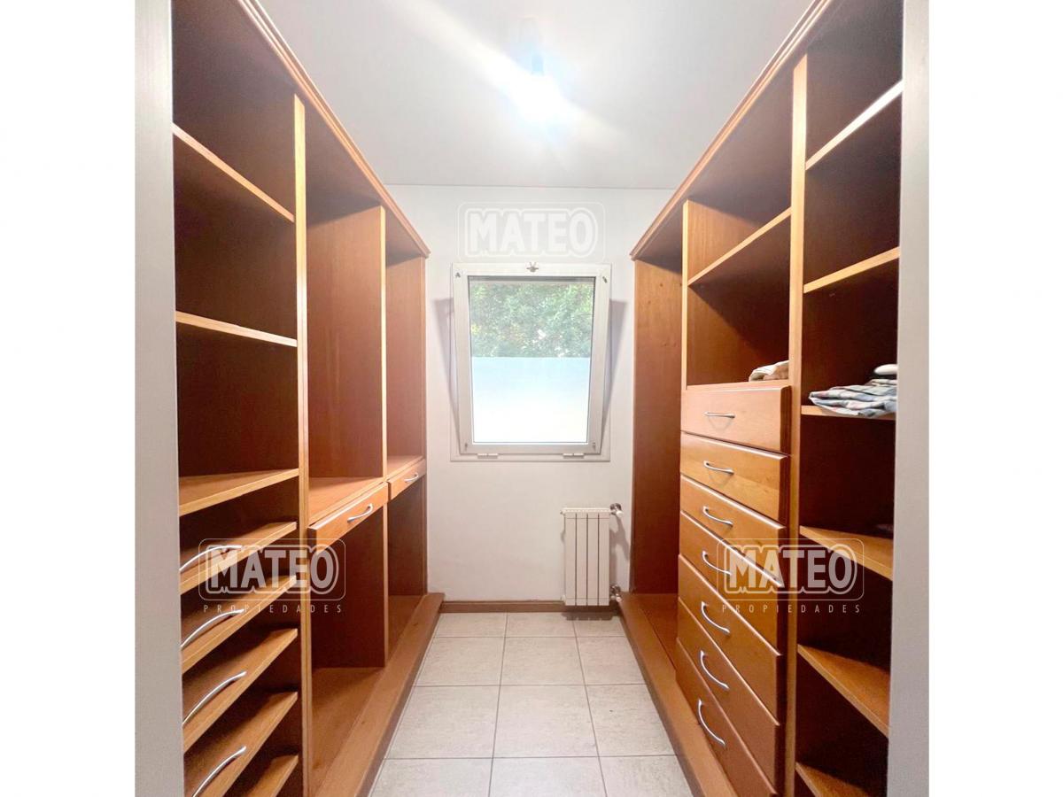 Foto de TRES DORMITORIOS - ESTUDIO - QUINCHO CERRADO, imagen 4