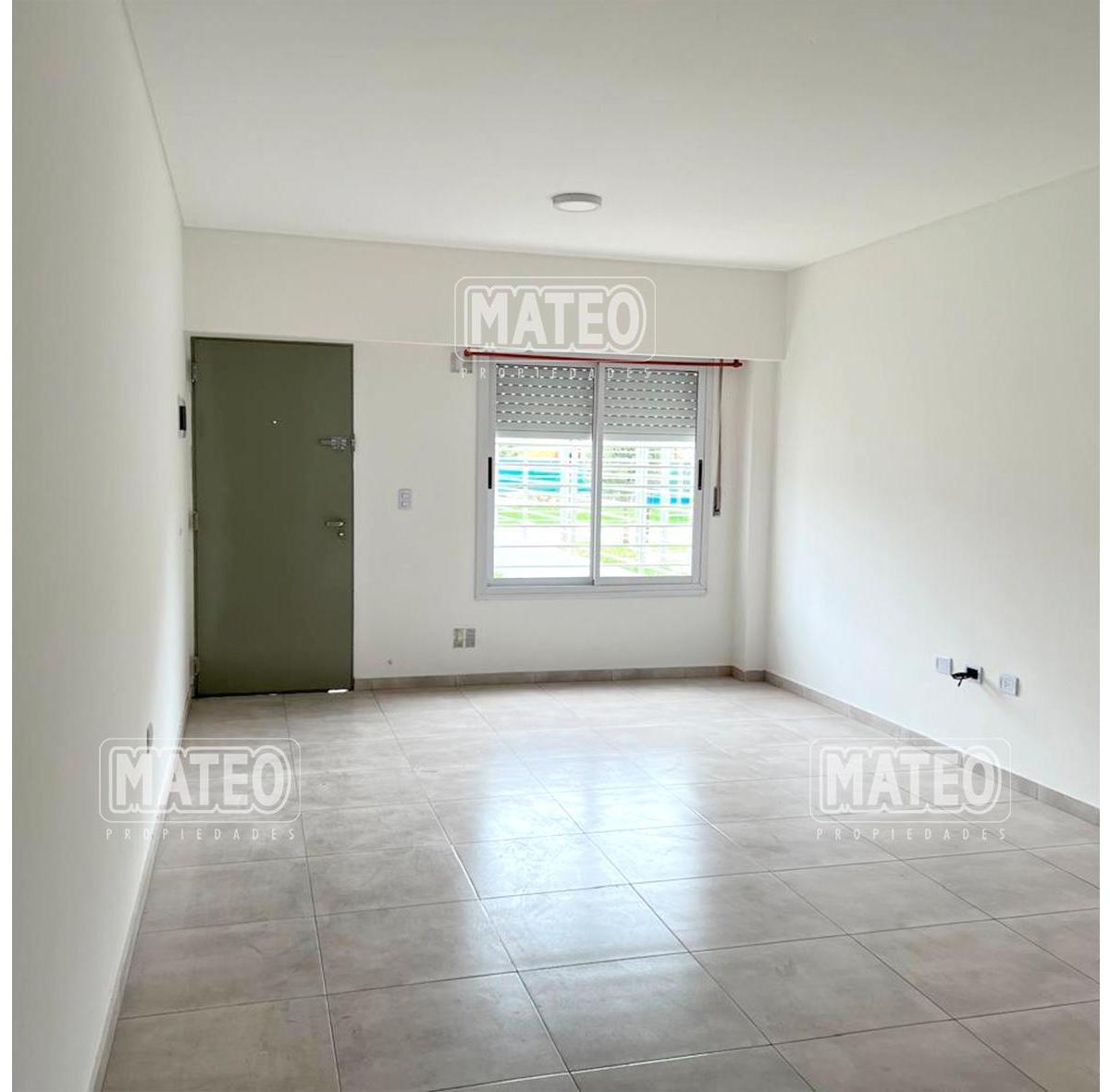AMPLIO DUPLEX CON PARQUE