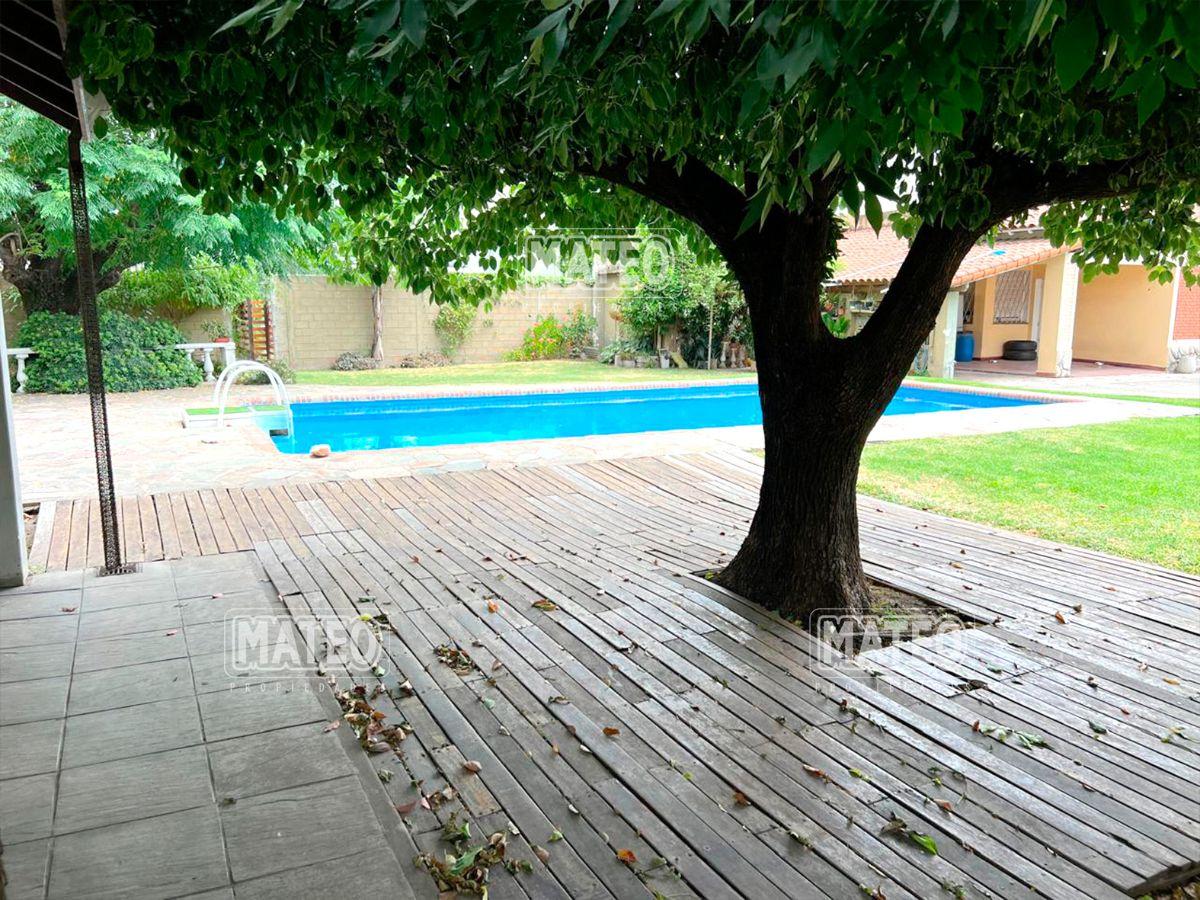 Foto de CHALET DE EXCELENTE ESTRUCTURA CONSTRUCTIVA, imagen 5