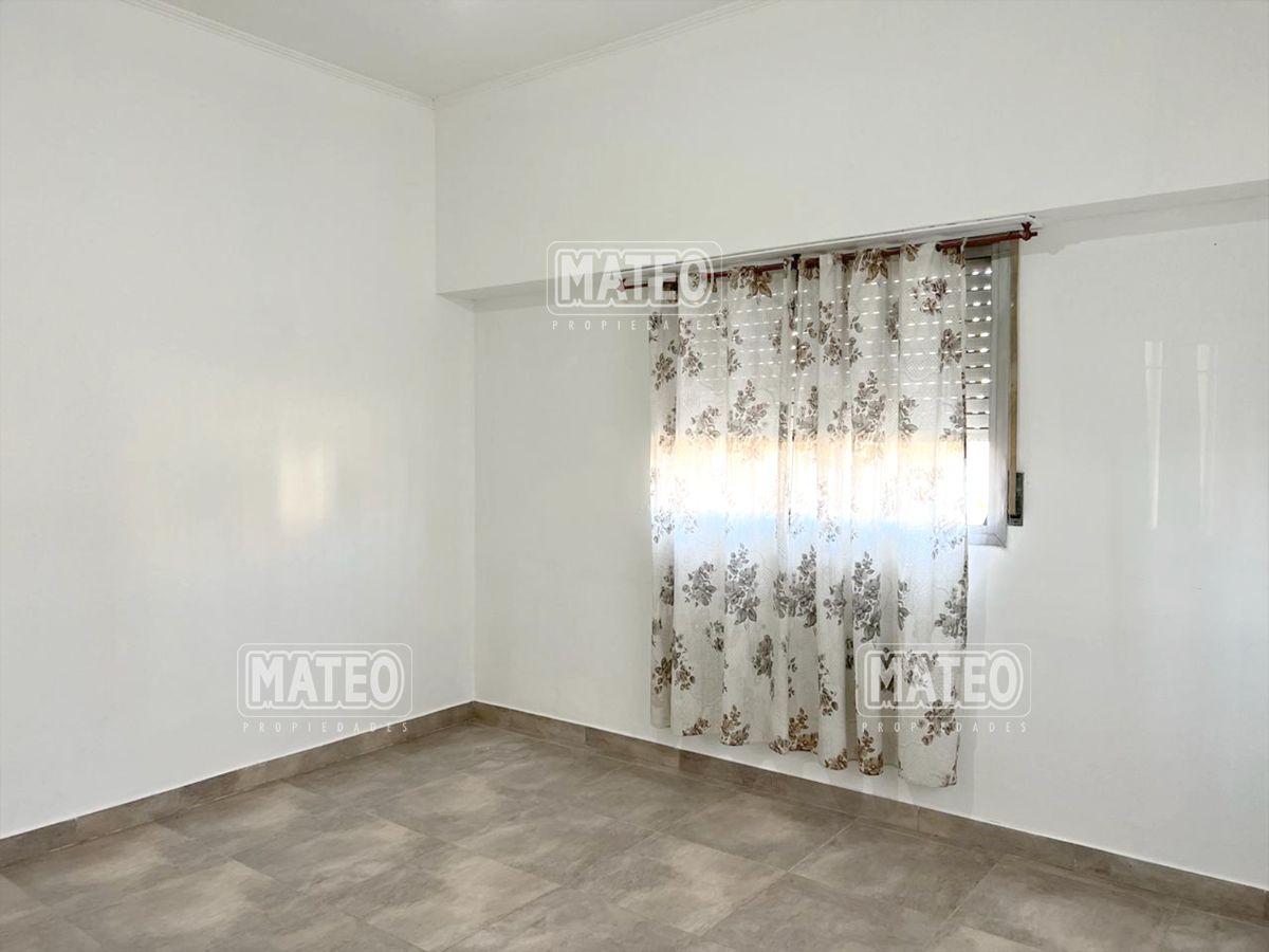 Foto de Alquiler. Departamento tipo casa. Amplias comodidades., imagen 2