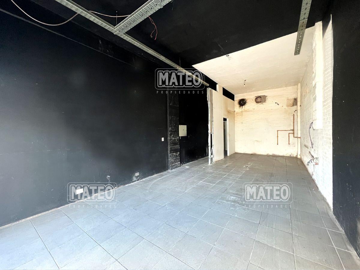Foto de LOCAL COMERCIAL SOBRE CALLE GORRITI, imagen 2