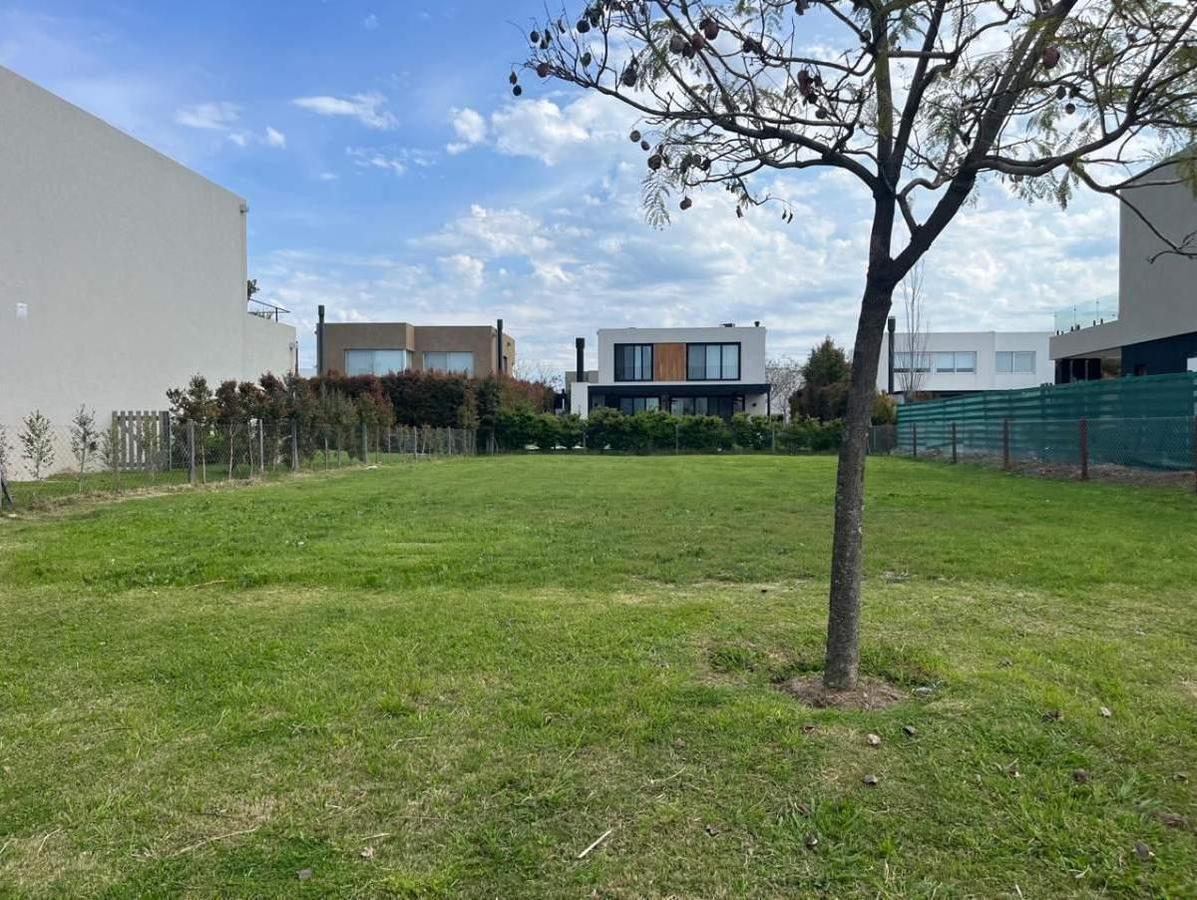 Venta lote interno en Castaños Nordelta