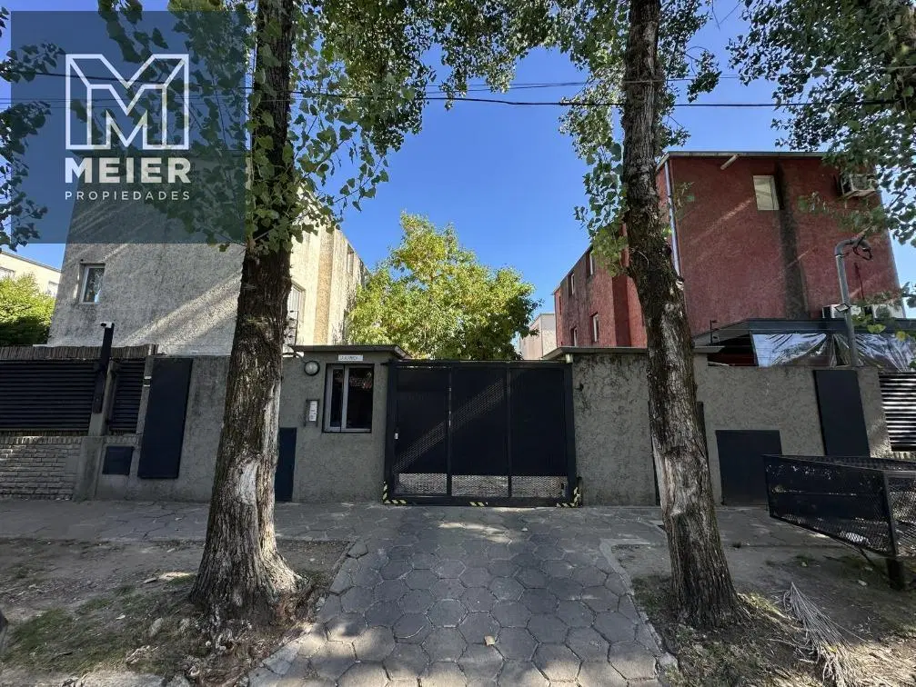 Triplex alquiler en La Alameda 2 San Isidro 2