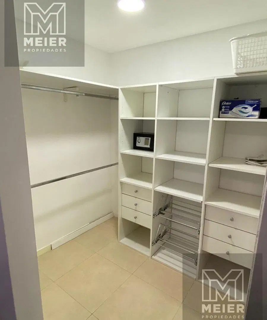 Venta departamento dos ambientes en Nordelta edificio Insignia cochera y baulera 4