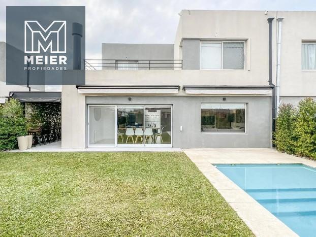 Foto de Venta Casa 5 Ambientes - Casas de Santa María, Villanueva - Tigre, imagen 1