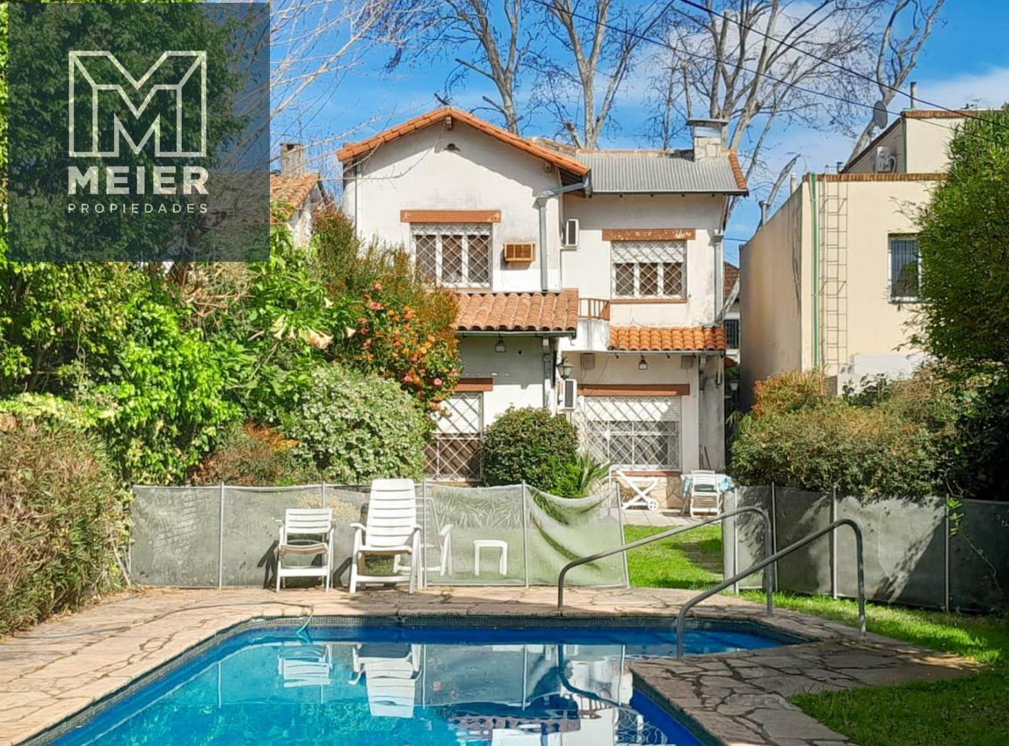 Foto de Casa en Olivos en dos plantas a refaccionar excelente lote zona Quinta, imagen 2
