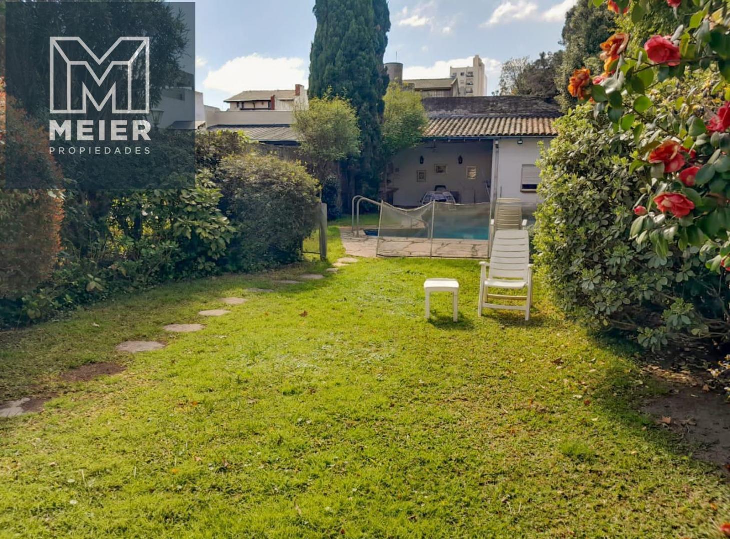 Foto de Casa en Olivos en dos plantas a refaccionar excelente lote zona Quinta, imagen 5