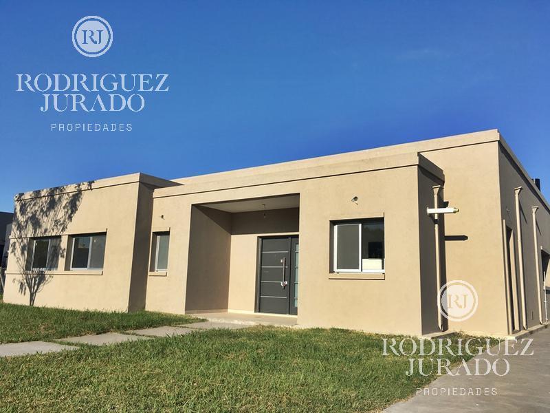 Casa de excelente CALIDAD en la mejor zona del barrio San Matias!