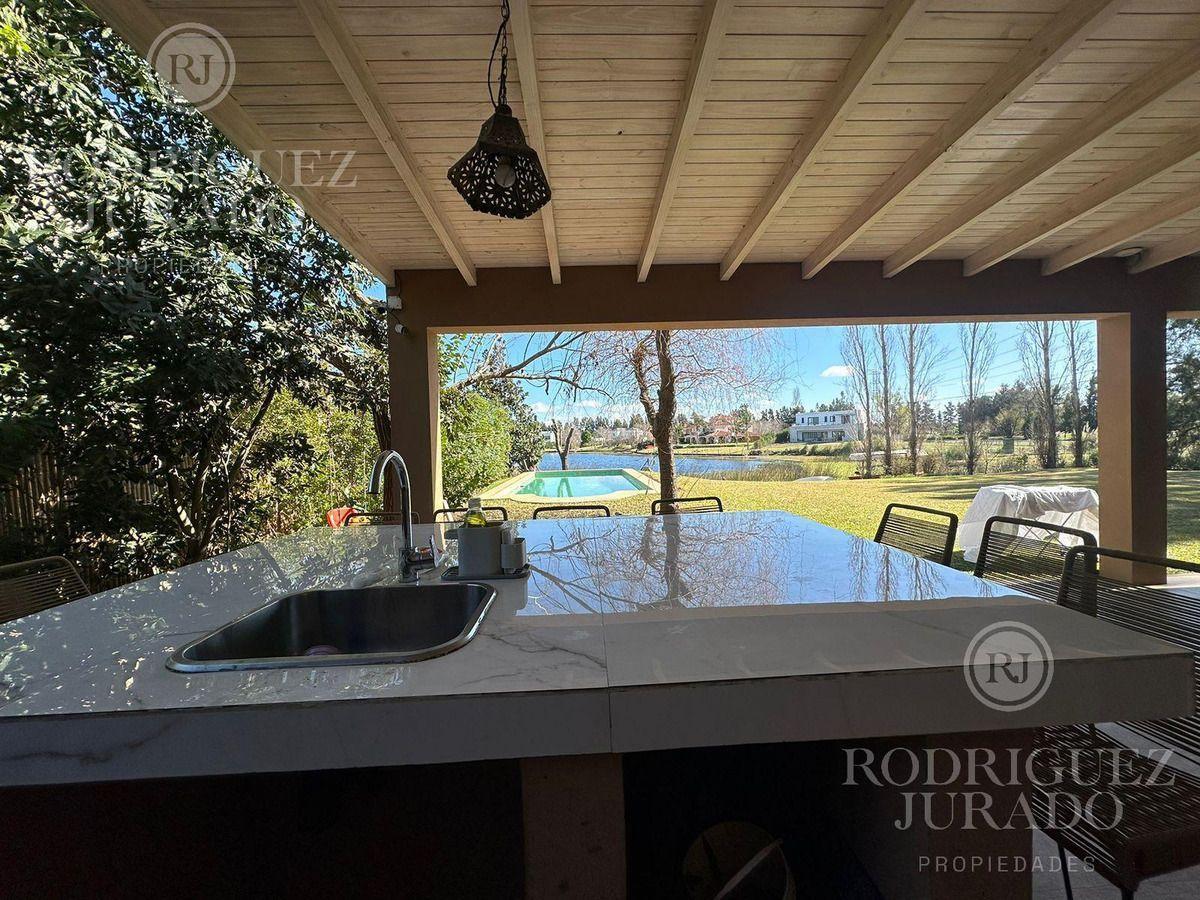 Foto de Excelente Casa En Alquiler Al Rio En Santa Catalina, imagen 5