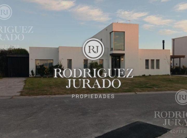 Casa 5 amb 3 dorm. | Country San Sebastian 1