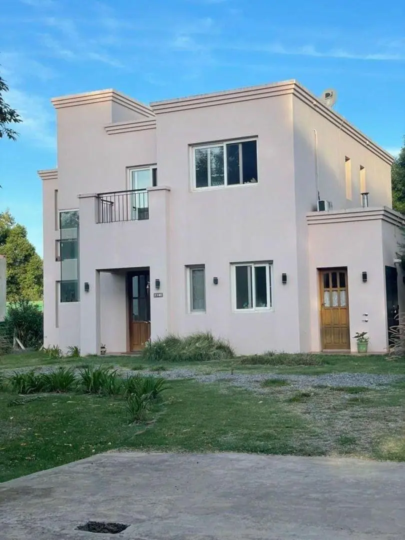 Casa en venta Club de Campo San Francisco Manzanares 2
