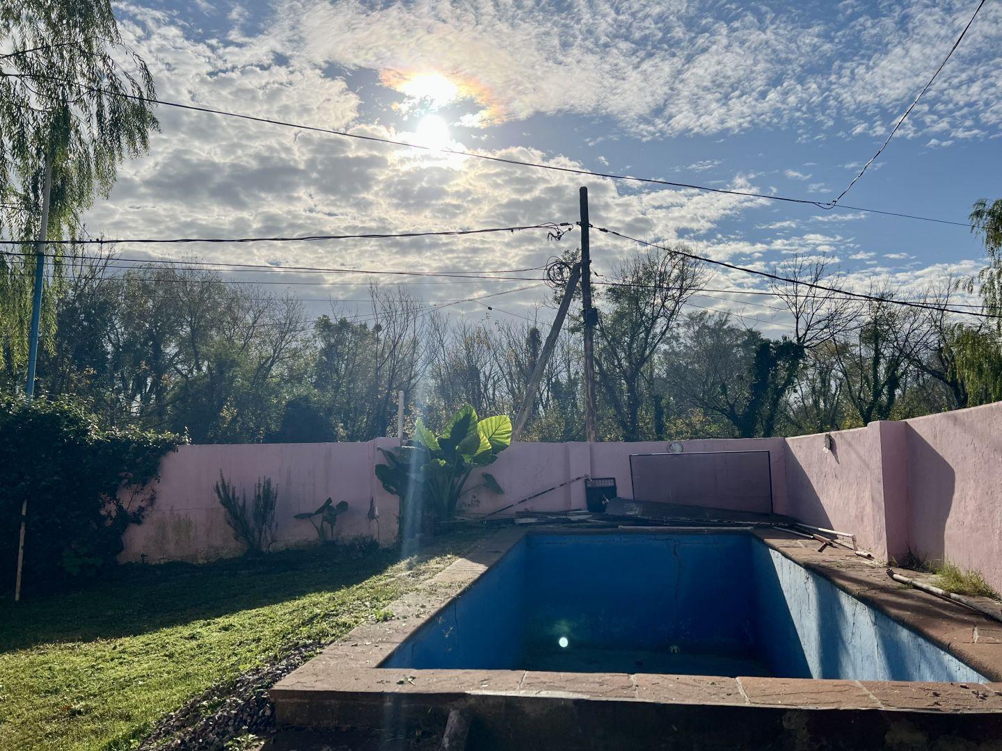 Dos casas sobre lote de 280m2 en Ingeniero Maschwitz, Escobar