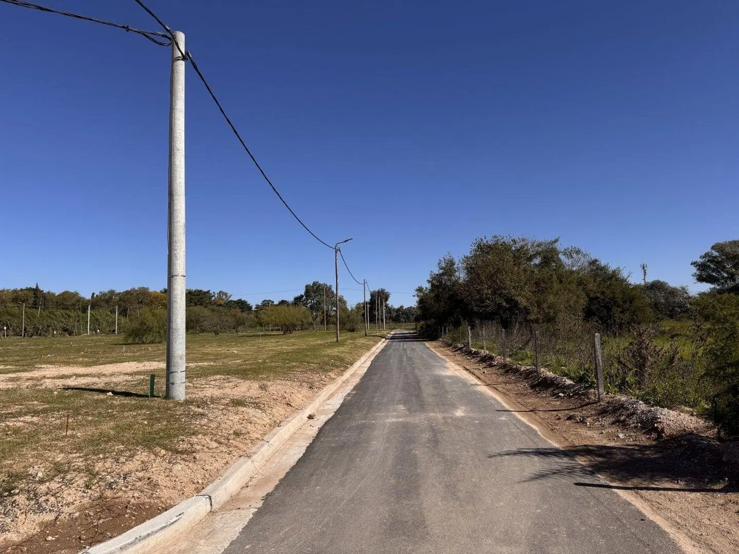 Lote en esquina Los Cardales 3