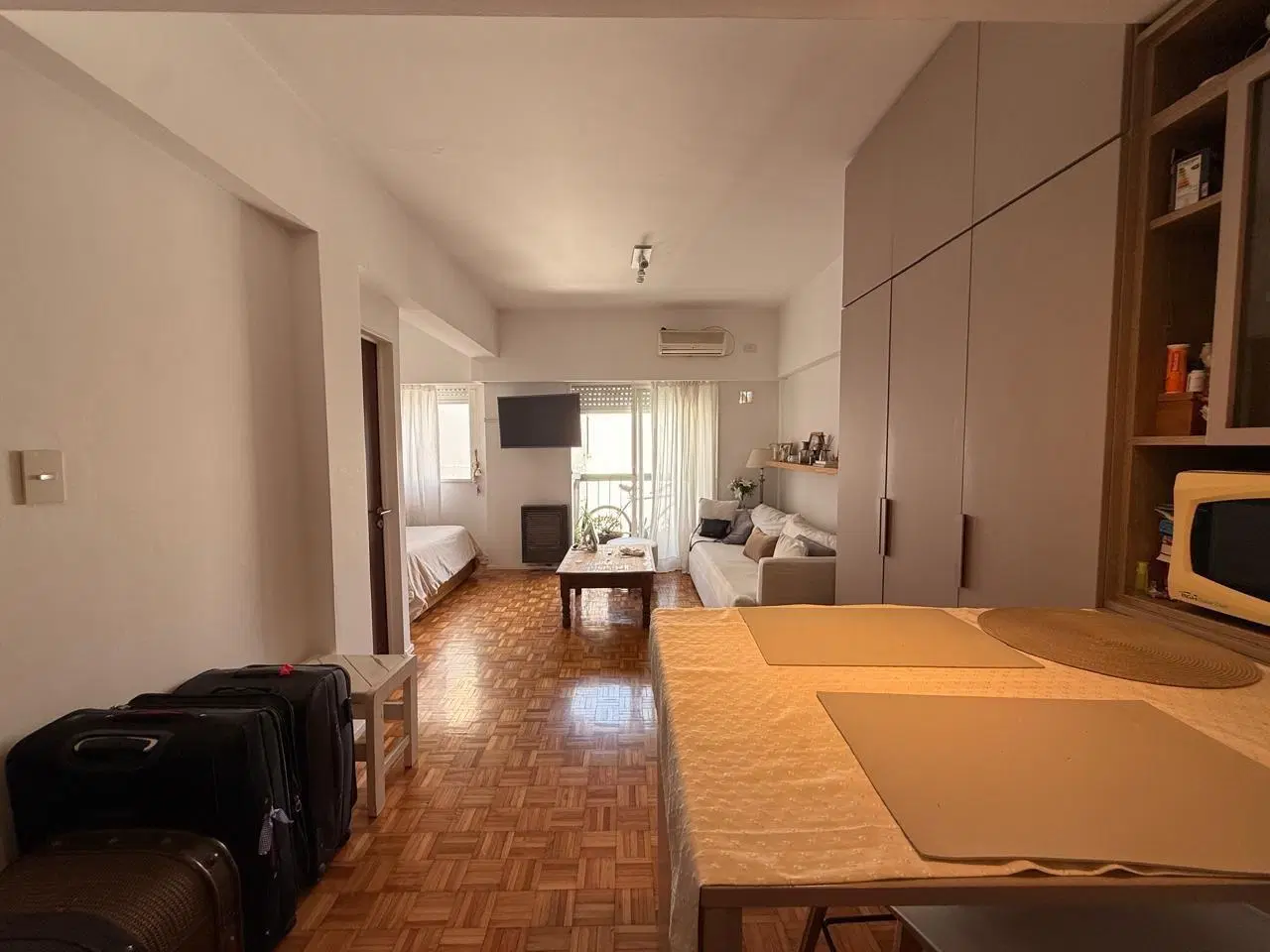 Alquiler monoambiente en ubicación estratégica en Colegiales 2