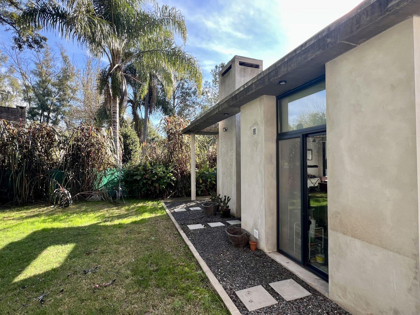Casa de diseño ubicada en La Bota Ingeniero Maschwitz