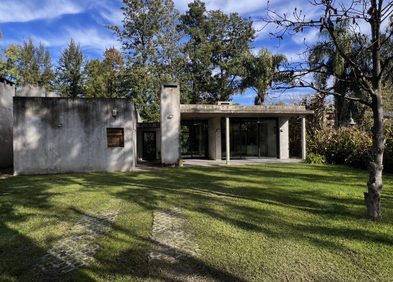 Casa de diseño ubicada en La Bota Ingeniero Maschwitz