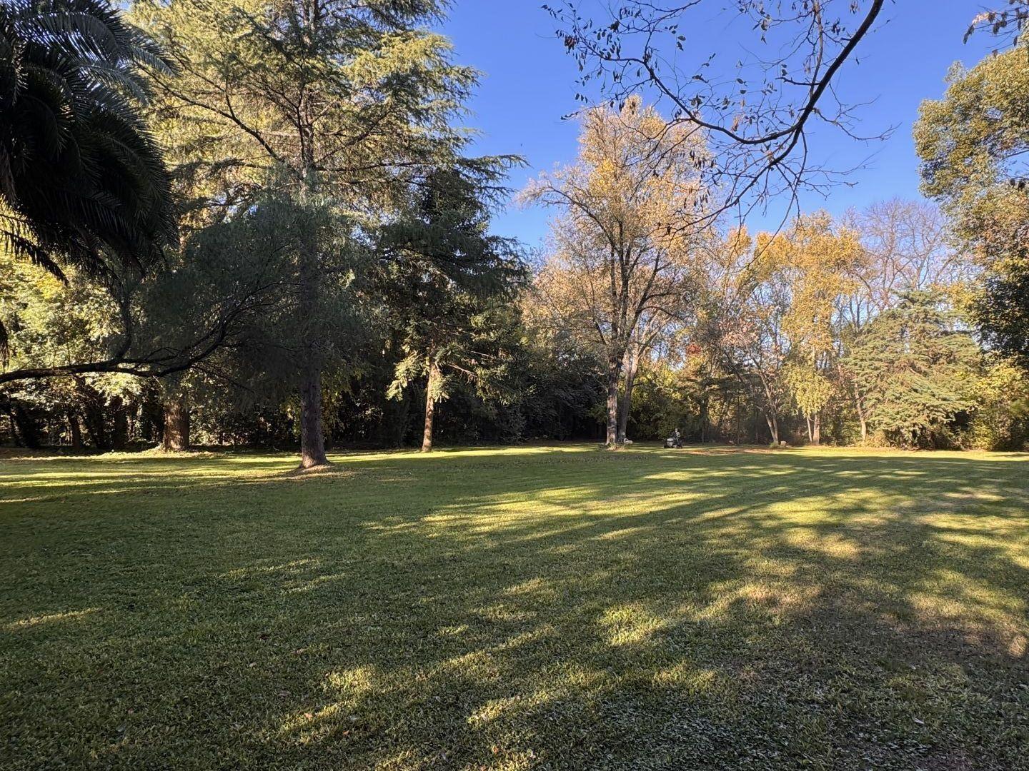 Foto de Lote en venta de 3.906m2 parquizado y arbolado Ing Maschwitz Escobar, imagen 3