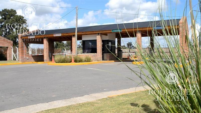 Foto de Casa con Pileta en una planta - San Pablo - Pilar, imagen 4