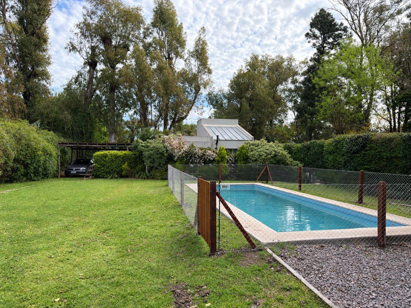 Foto de Casa en venta Benavidez Tigre (2 casas) 1.850m2 de lote, imagen 2