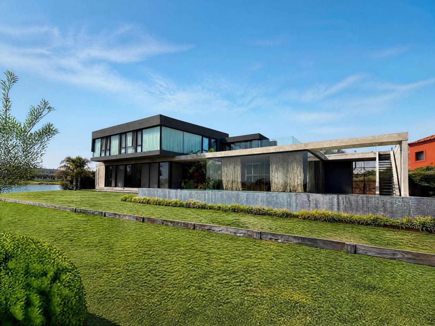 Foto de Casa en venta EL CANTON 692m2 sobre doble lote, imagen 1