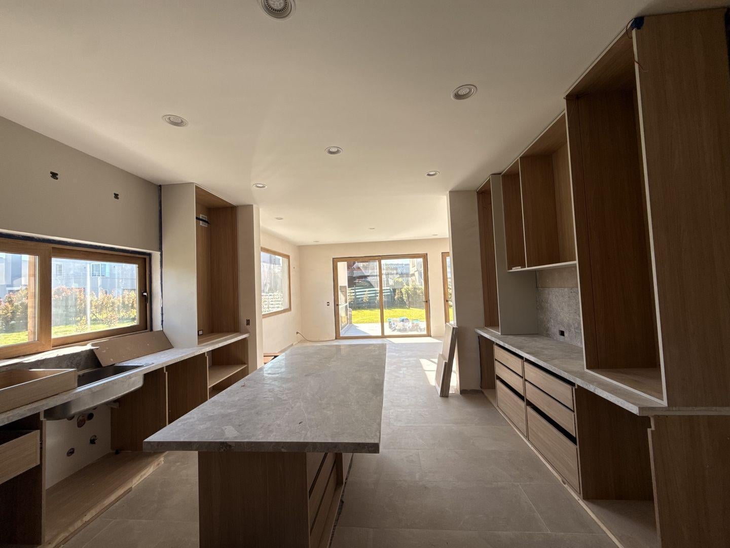 Foto de Casa a estrenar 4 dormitorios - Carpinchos, imagen 2