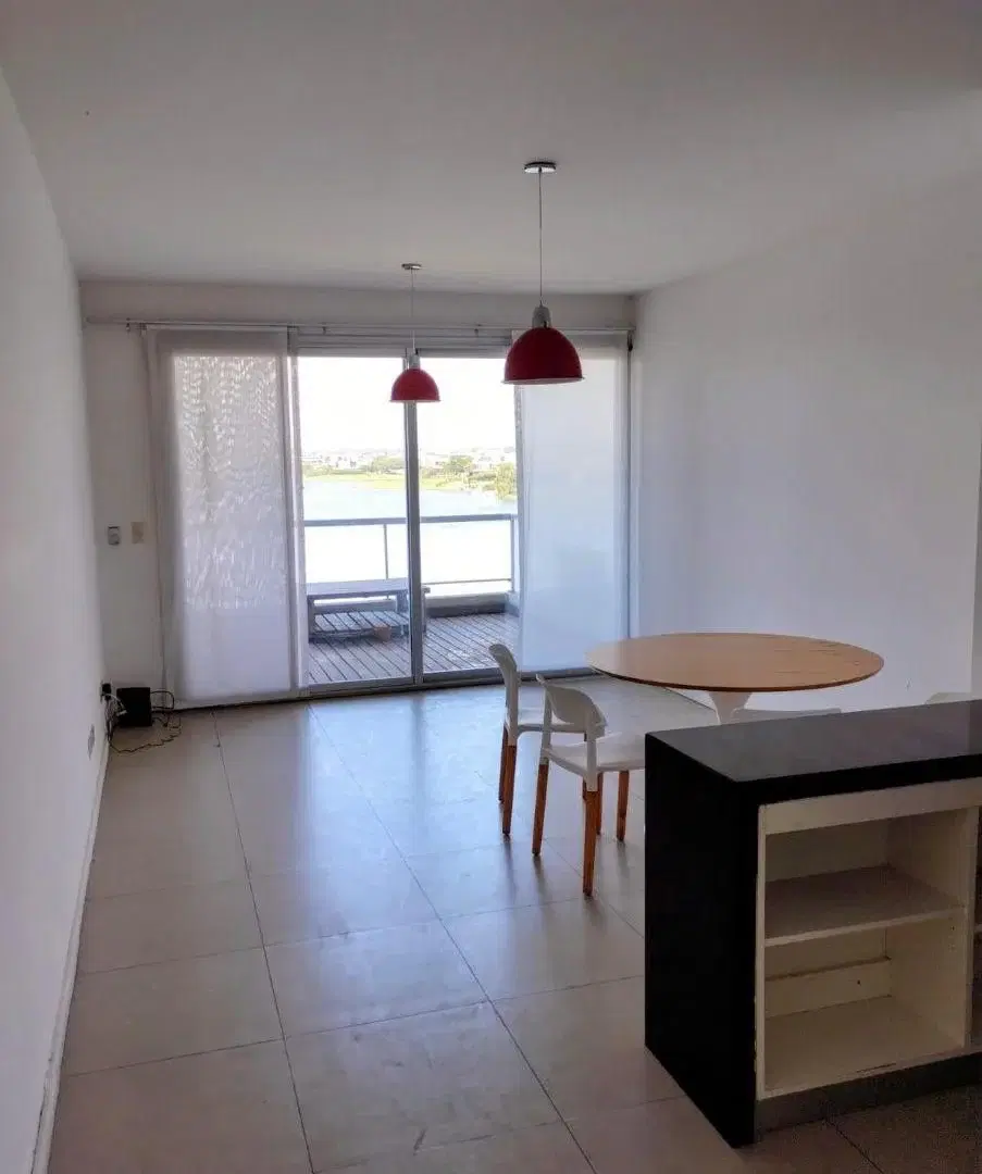VENTA Depto 2 amb 54m2 Super Luminoso - 4to piso - cochera cubierta - amenities - Qbay Golf NORDELTA 2