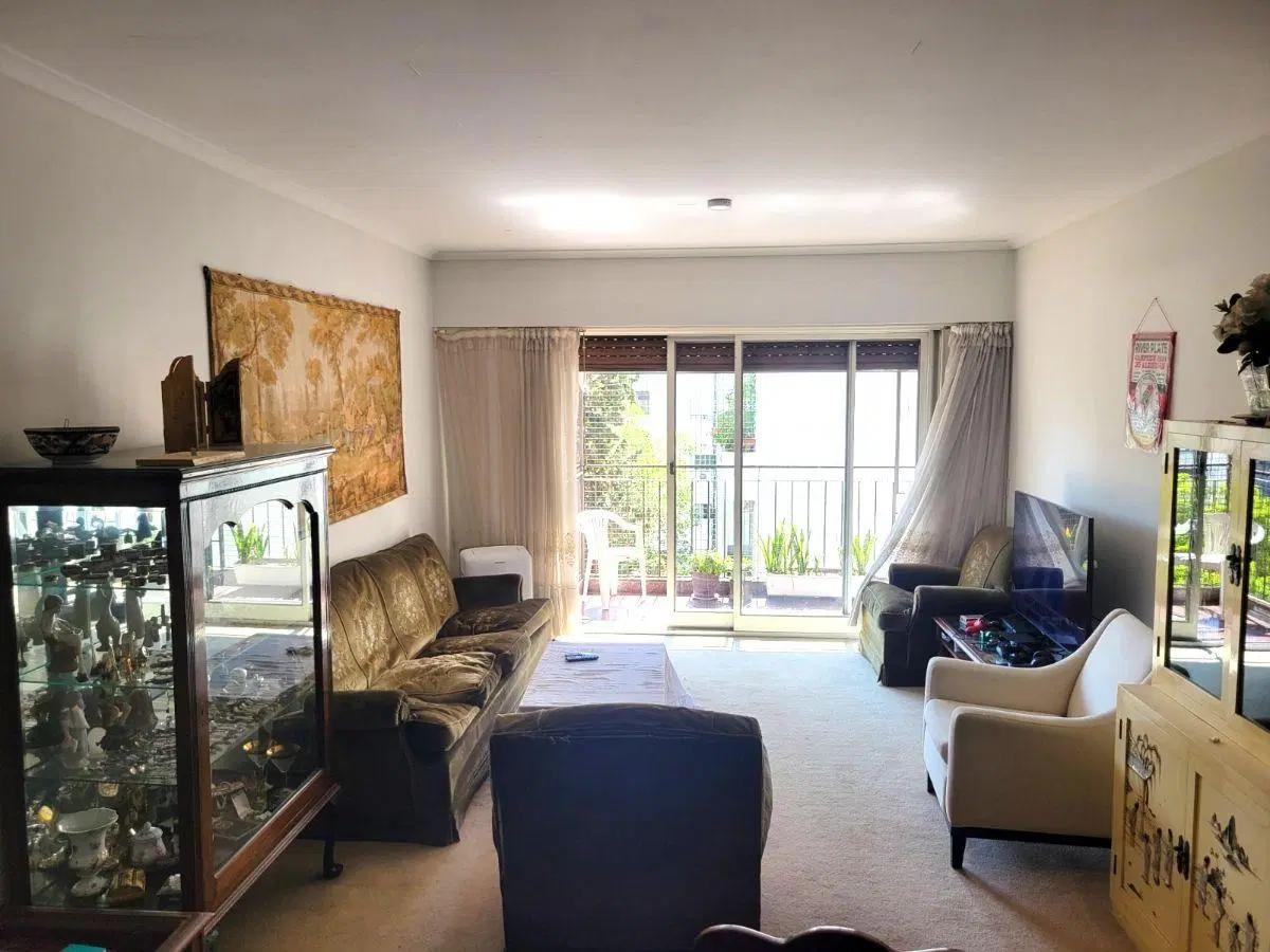 VENTA Depto 4 amb + dependencias, 110m2 muy luminosos, cochera cubierta fija - Belgrano 1