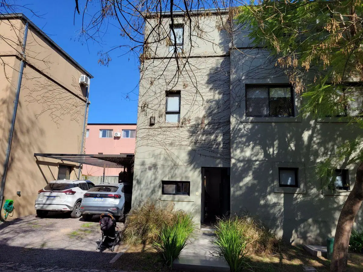 en la colina de la horqueta, actualizada, 3 dorm c/jardin 5