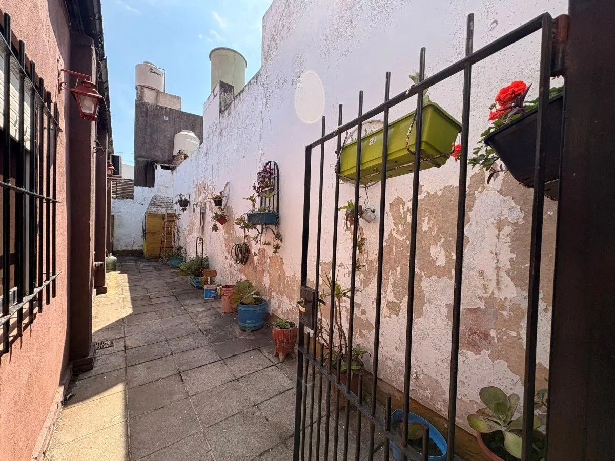 en la calabria, casa en una planta con jardin 2
