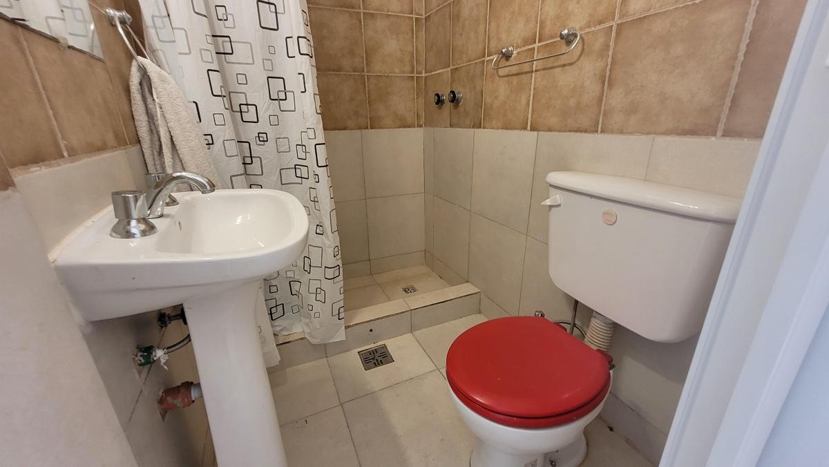 Monoambiente Muy Luminoso con Cocina Independiente. Aire Acond. Exc. Ubicación 1