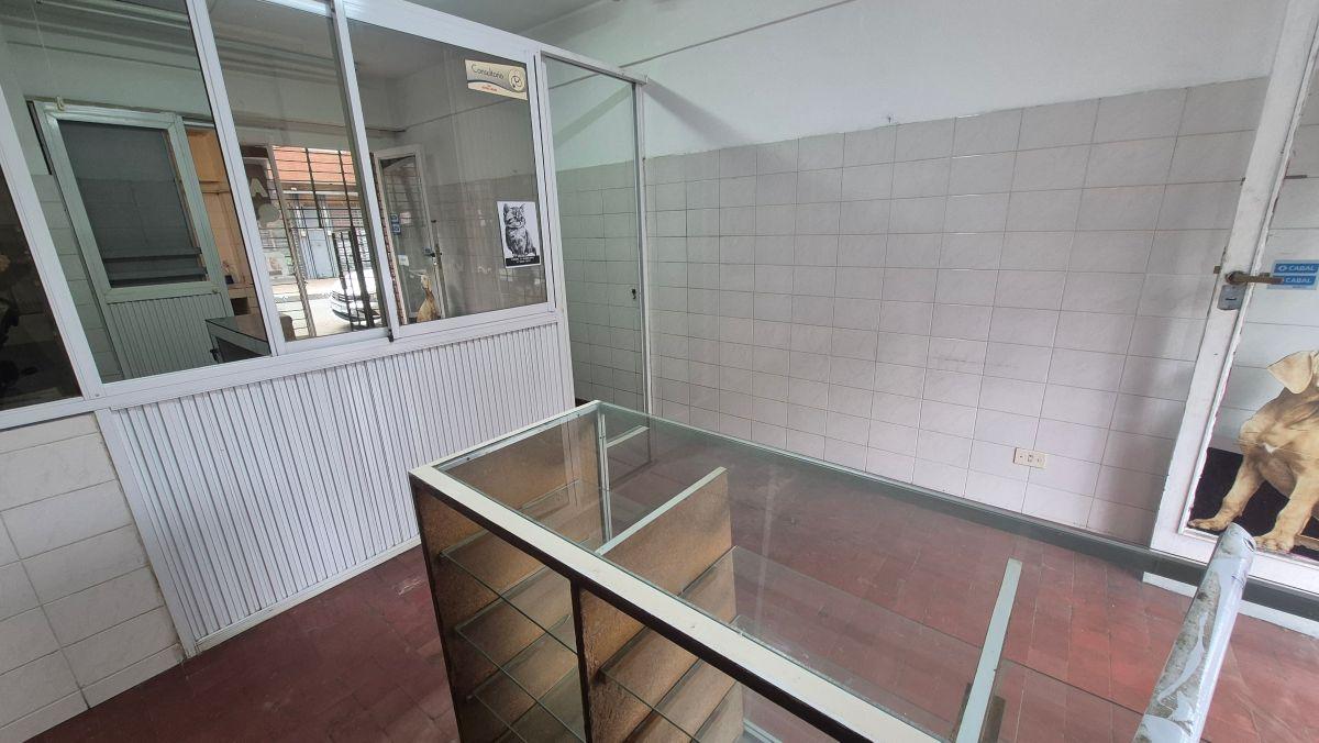 Foto de Local Comercial de 24 m² a m de La Av Maipu, imagen 5
