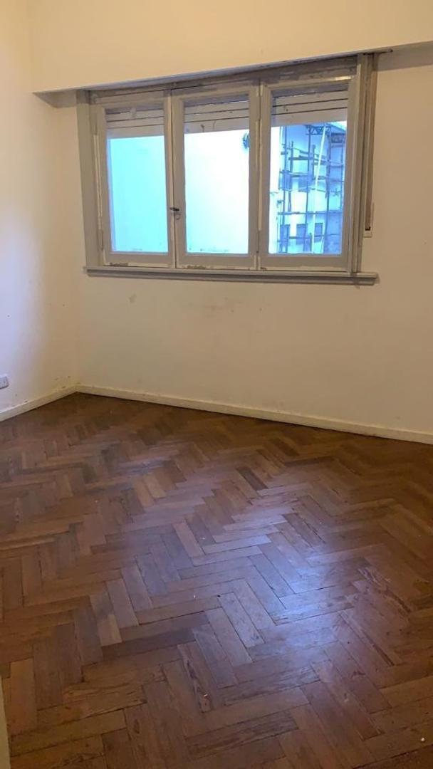 Departamento tipo PH en primer piso al frente