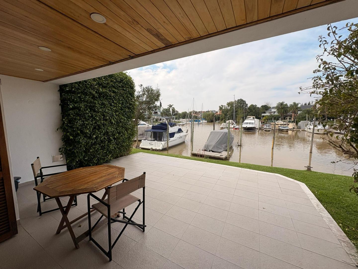 Foto de Departamento 3 Amb en Venta – Marina del Sol con Amarra, imagen 2