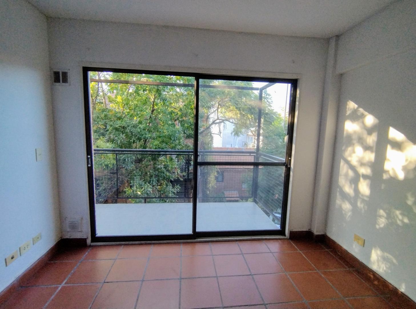 Foto de MUY LINDO 2 AMB EN DUPLEX CON COCH. TODO SOL!!!!, imagen 3